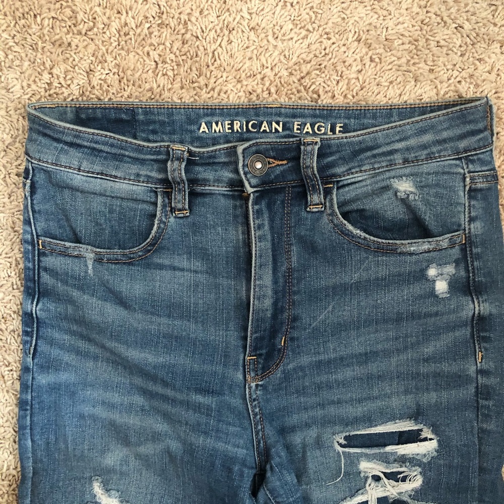 American Eagle ripped jeans - Picture 3 of 6